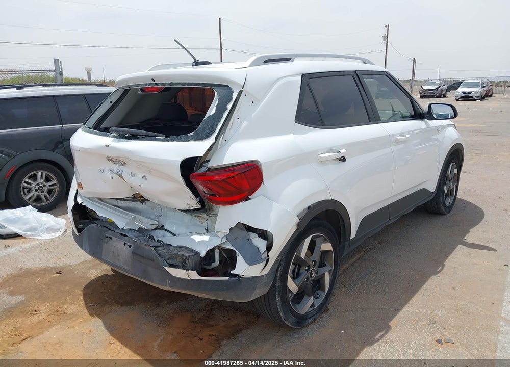 2023 HYUNDAI VENUE SEL VIN: KMHRC8A39PU258585