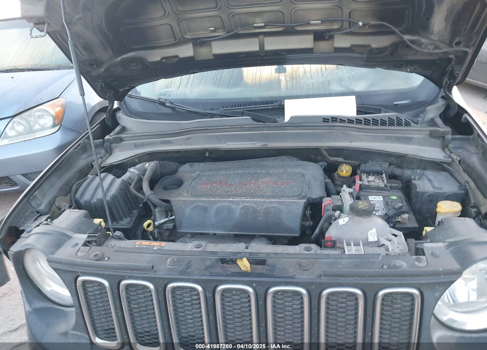 2016 JEEP RENEGADE VIN: ZACCJABT2GPE28261