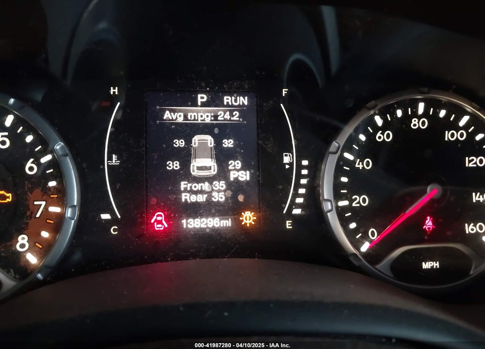 2016 JEEP RENEGADE VIN: ZACCJABT2GPE28261