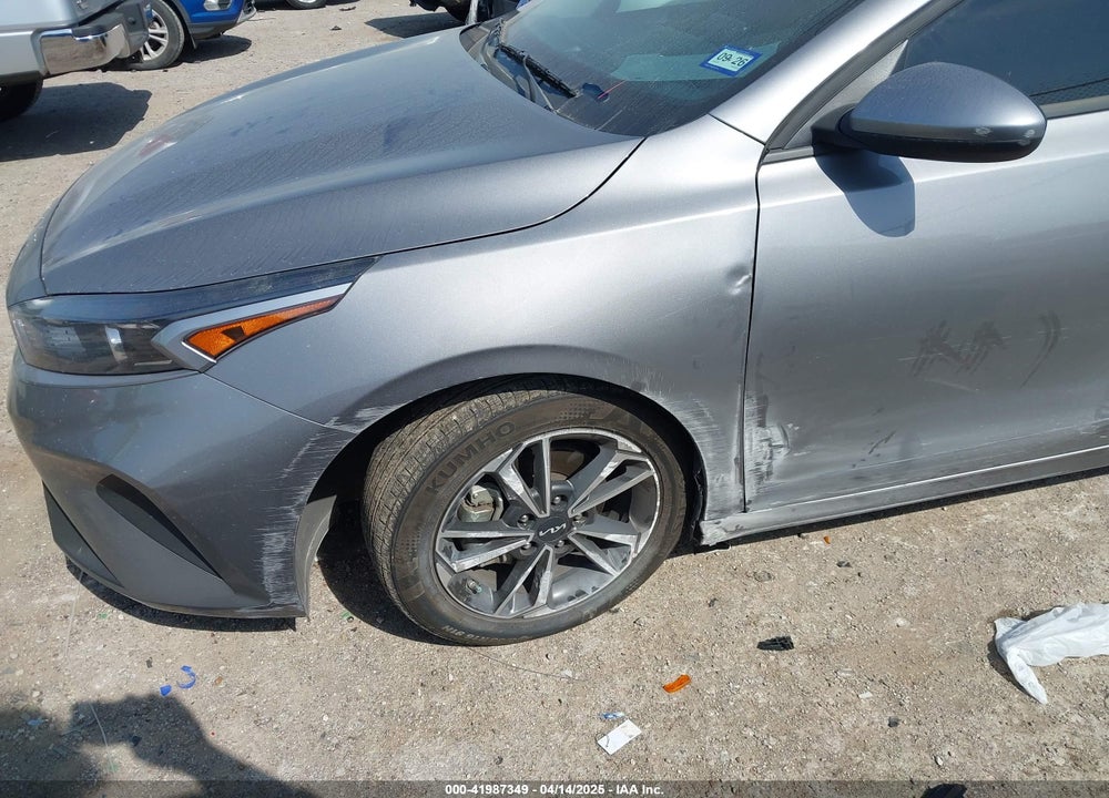 2024 KIA FORTE VIN: 3KPF24AD3RE823572