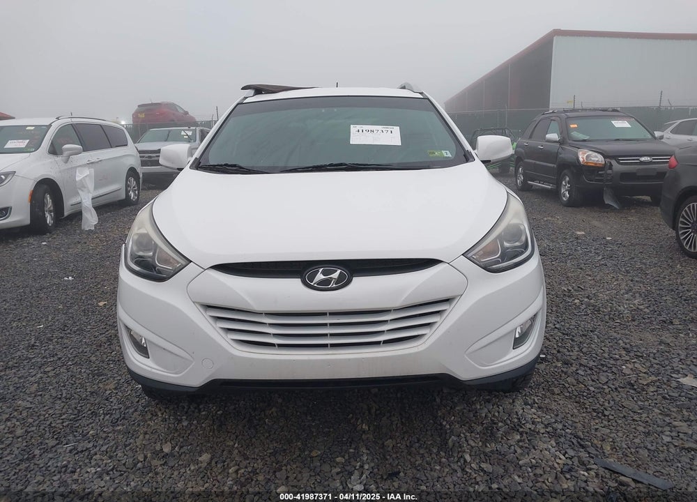 2015 HYUNDAI TUCSON SE VIN: KM8JUCAGXFU987306