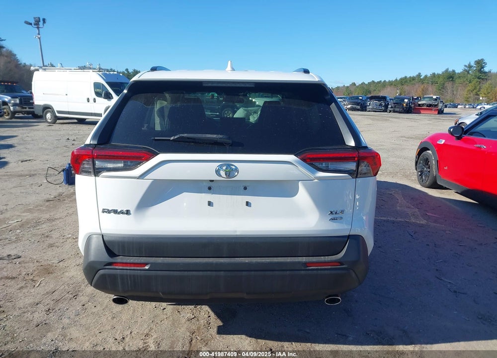 2019 TOYOTA RAV4 VIN: JTMA1RFV9KJ007728