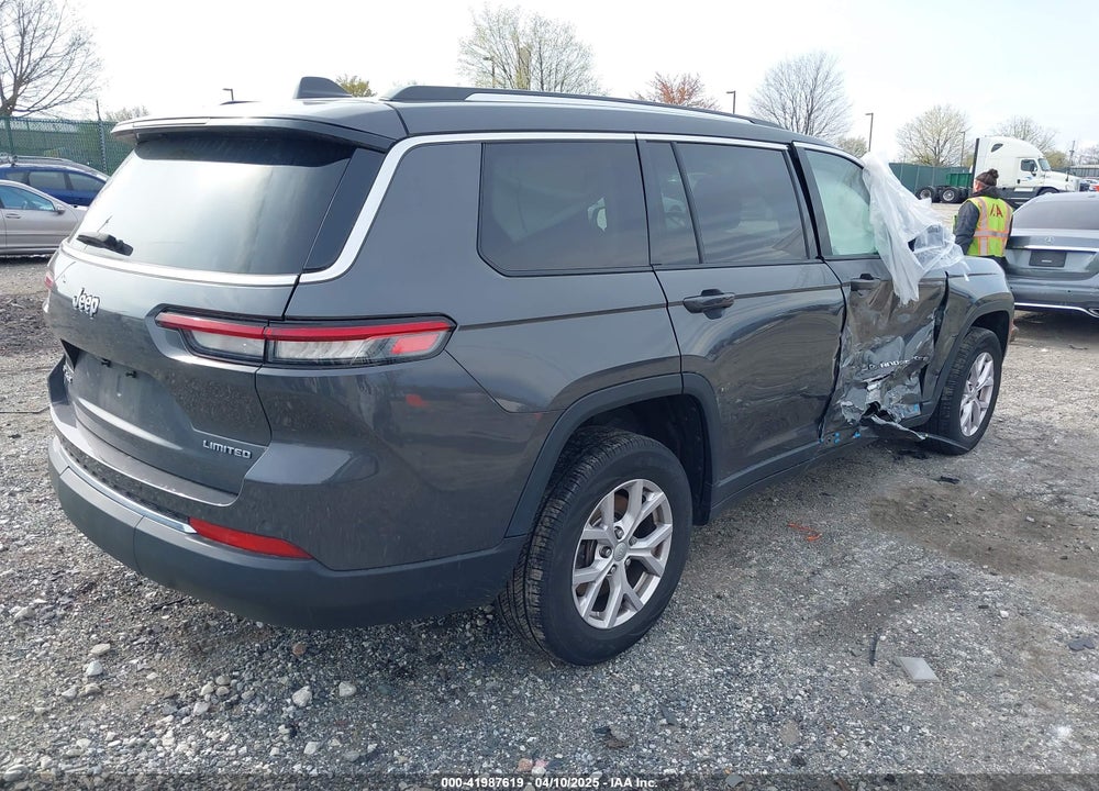 2021 JEEP GRAND CHEROKEE L LIMITED 4X4 VIN: 1C4RJKBG2M8213100