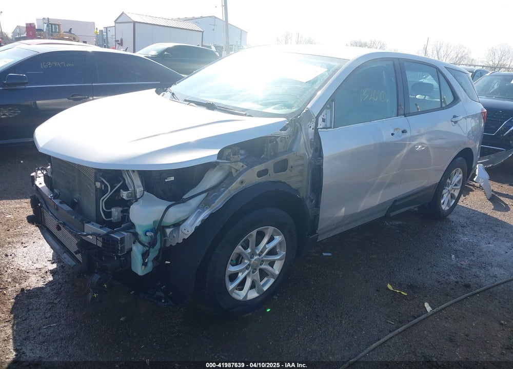 2018 CHEVROLET EQUINOX VIN: 2GNAXREV3J6125311