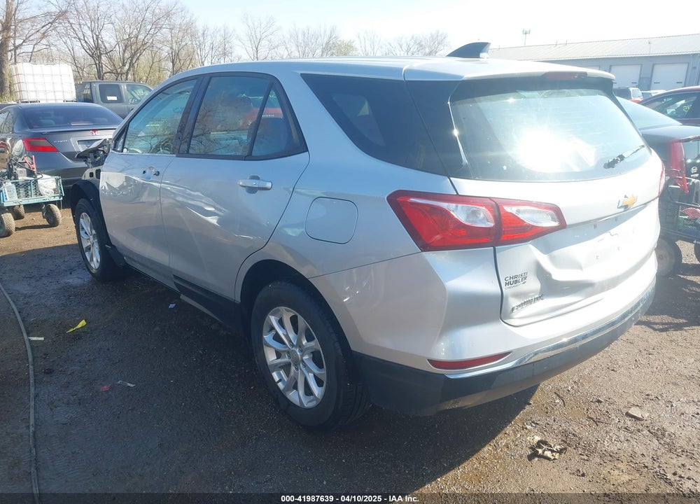 2018 CHEVROLET EQUINOX VIN: 2GNAXREV3J6125311