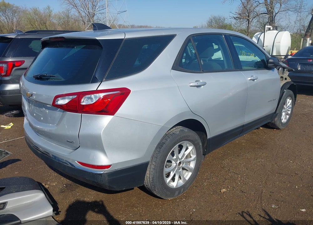 2018 CHEVROLET EQUINOX VIN: 2GNAXREV3J6125311