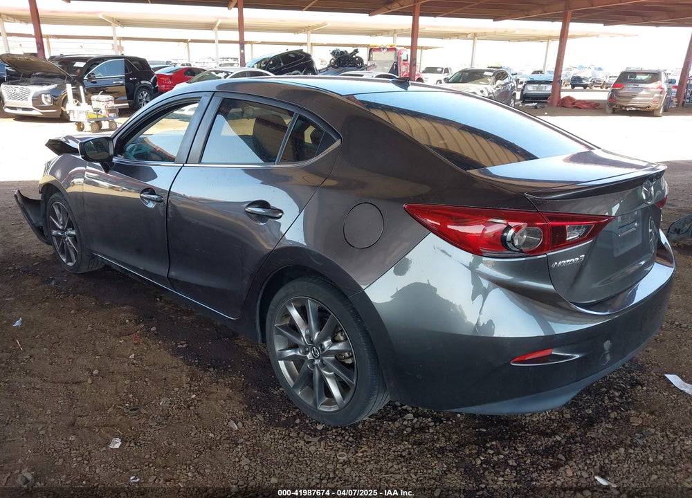 2018 MAZDA 3 TOURING VIN: 3MZBN1V38JM209128