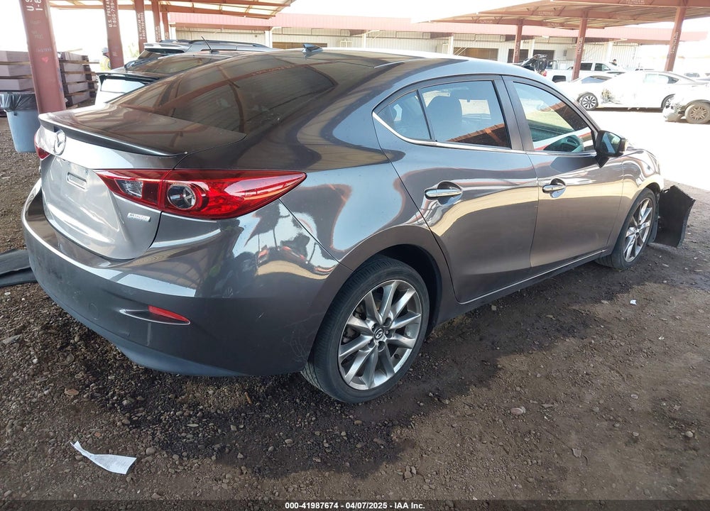 2018 MAZDA 3 TOURING VIN: 3MZBN1V38JM209128