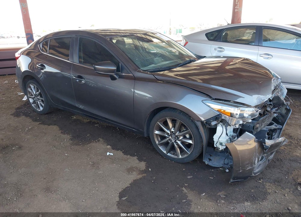 2018 MAZDA 3 TOURING VIN: 3MZBN1V38JM209128