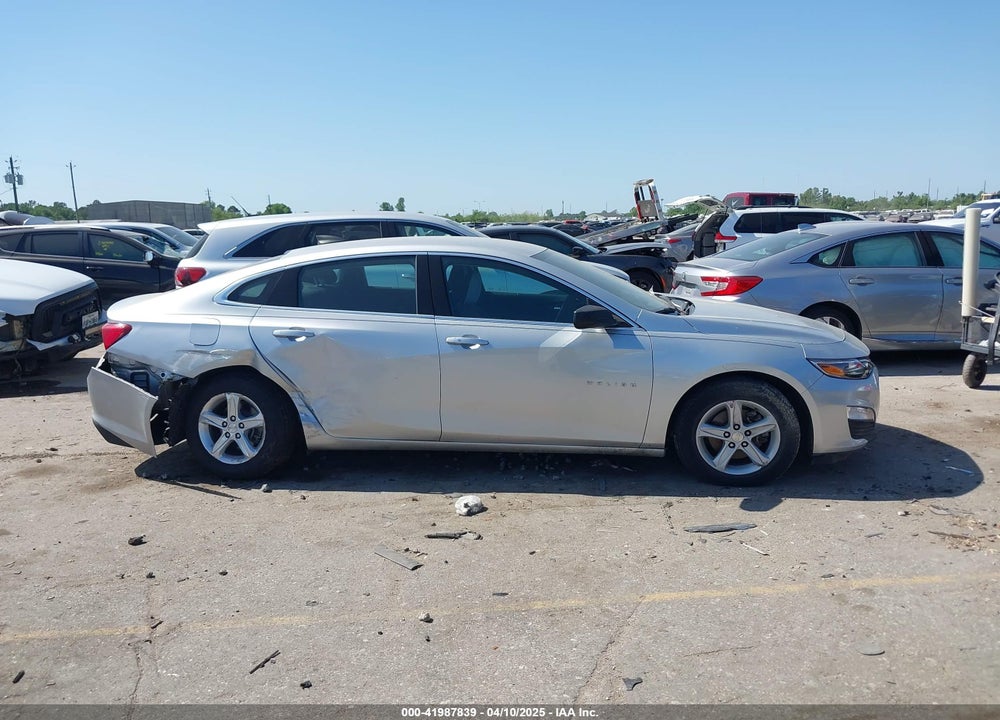 2019 CHEVROLET MALIBU VIN: 1G1ZB5ST4KF215850