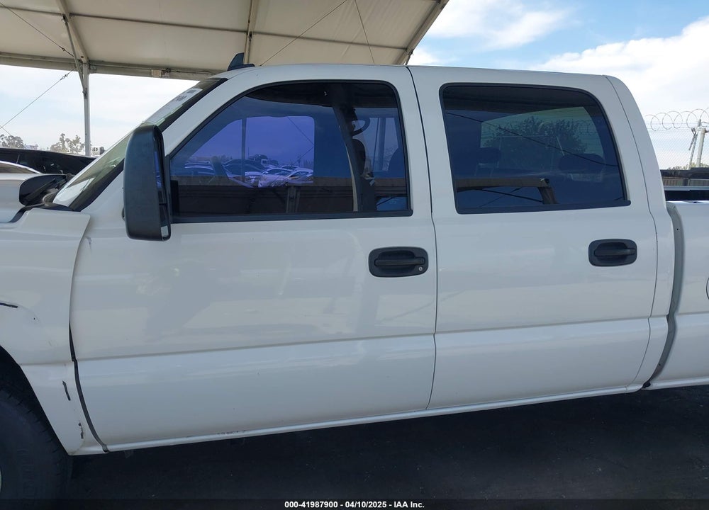 2007 CHEVROLET SILVERADO 2500HD CLASSIC LT2 VIN: 1GCHK23D57F157098