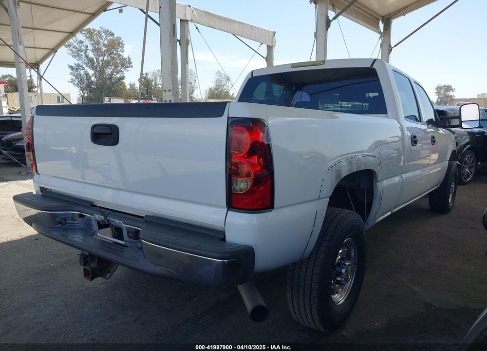 2007 CHEVROLET SILVERADO 2500HD CLASSIC LT2 VIN: 1GCHK23D57F157098