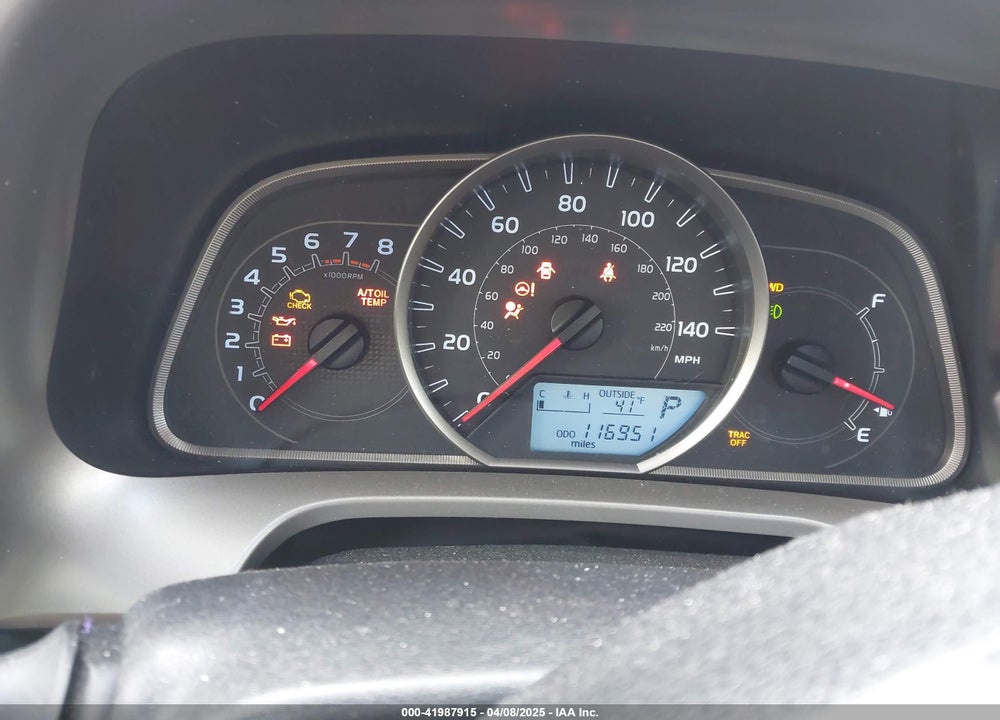 2014 TOYOTA RAV4 XLE VIN: JTMRFREV1ED085266