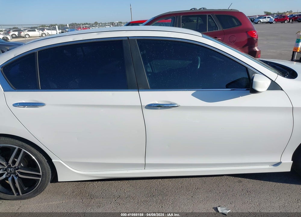2017 HONDA ACCORD VIN: 1HGCR2F17HA040937