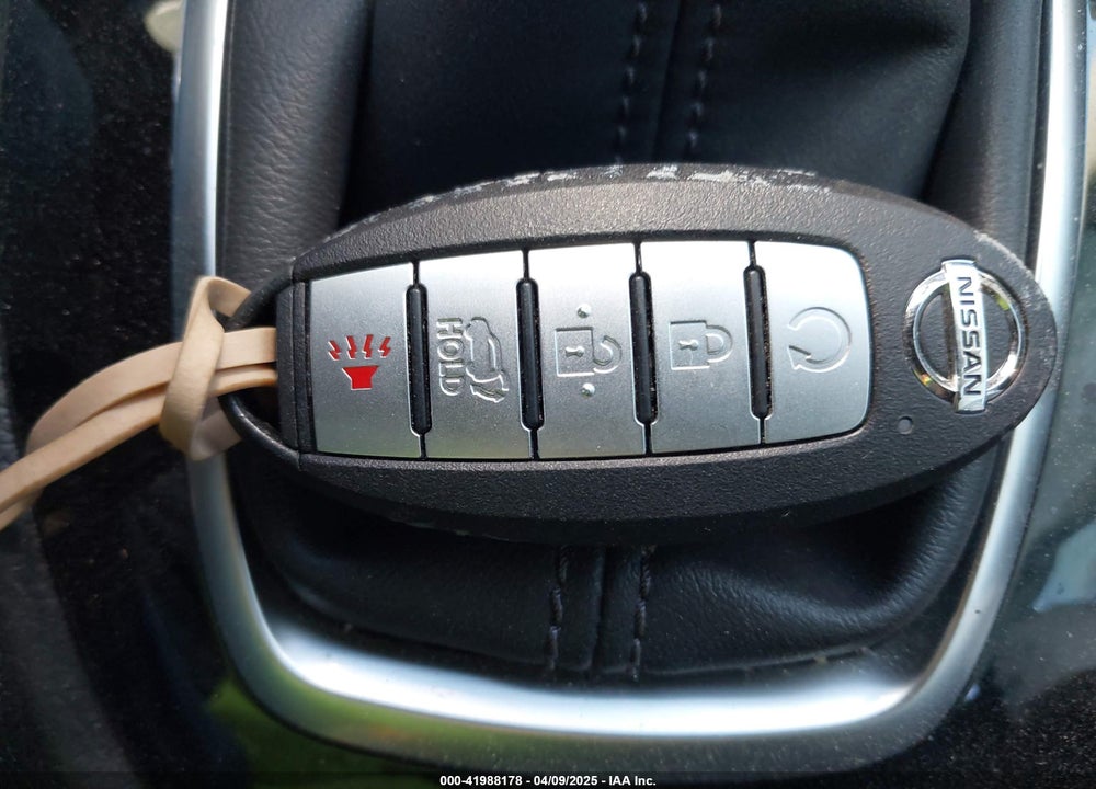 2019 NISSAN ROGUE SV VIN: JN8AT2MT0KW258034
