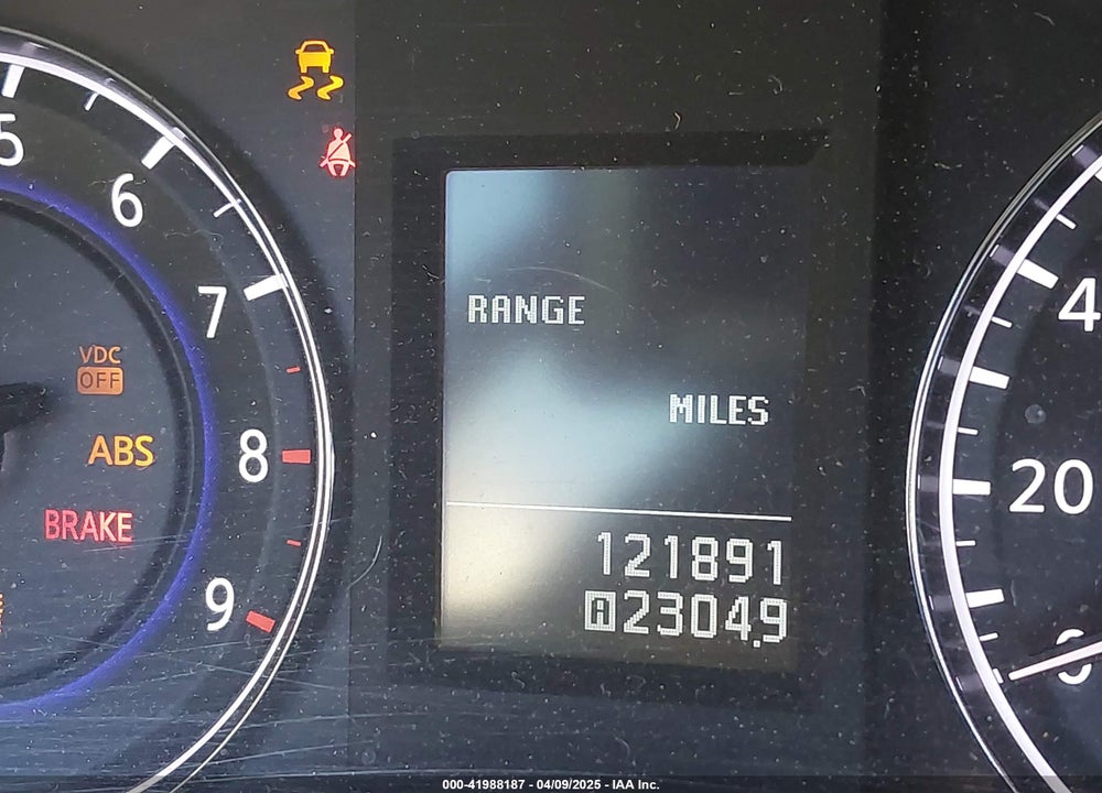 2010 INFINITI G37 VIN: JN1CV6FE1AM352778