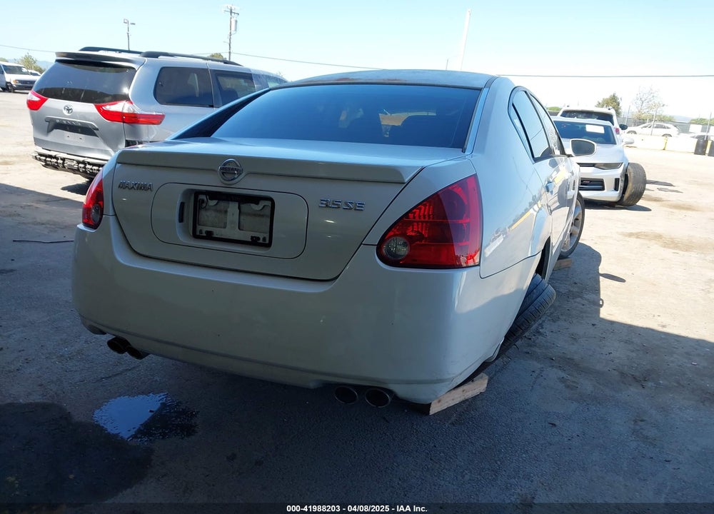 2005 NISSAN MAXIMA 3.5 SE VIN: 1N4BA41E45C827695
