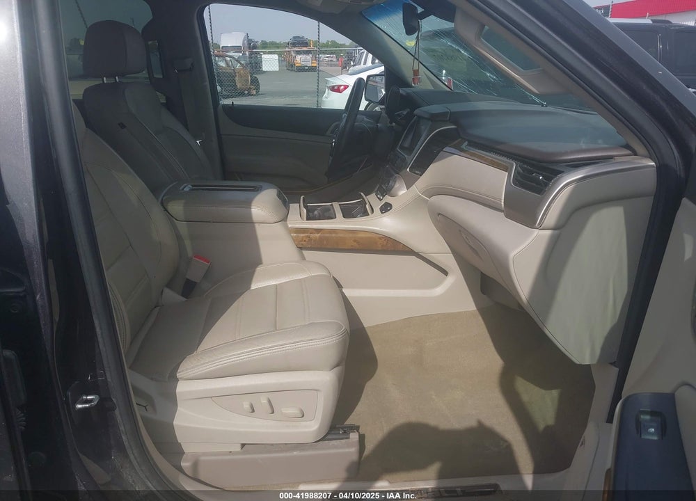 2017 GMC YUKON VIN: 1GKS2CKJ8HR173366