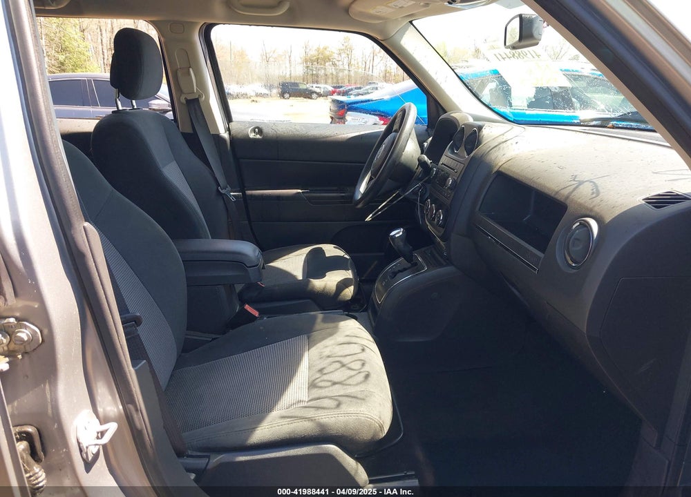 2016 JEEP PATRIOT VIN: 1C4NJRBB6GD714434