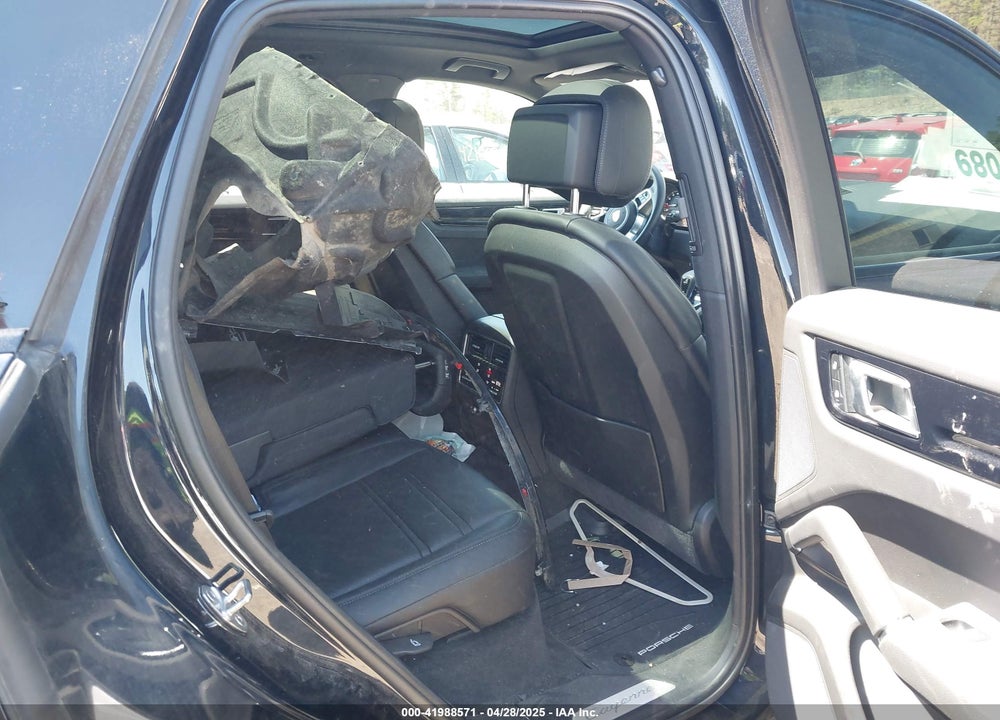 2023 PORSCHE CAYENNE VIN: WP1AA2AY1PDA09888