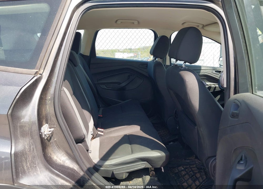 2016 FORD ESCAPE VIN: 1FMCU0F72GUA49463
