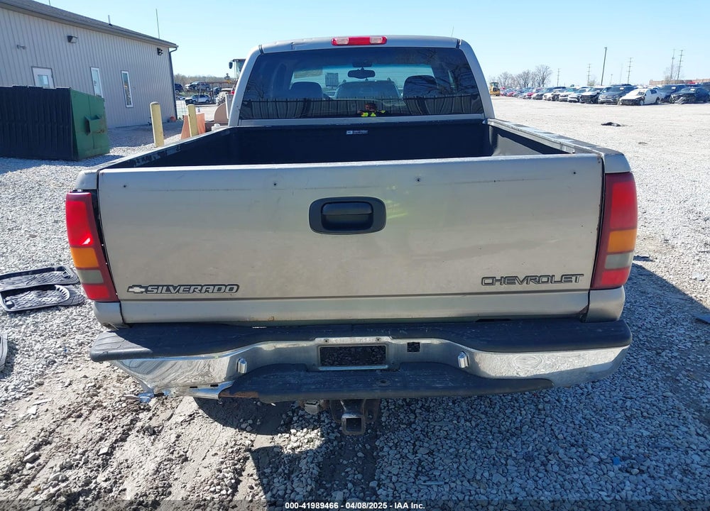 1999 CHEVROLET SILVERADO 1500 LS VIN: 2GCEK19TXX1125038