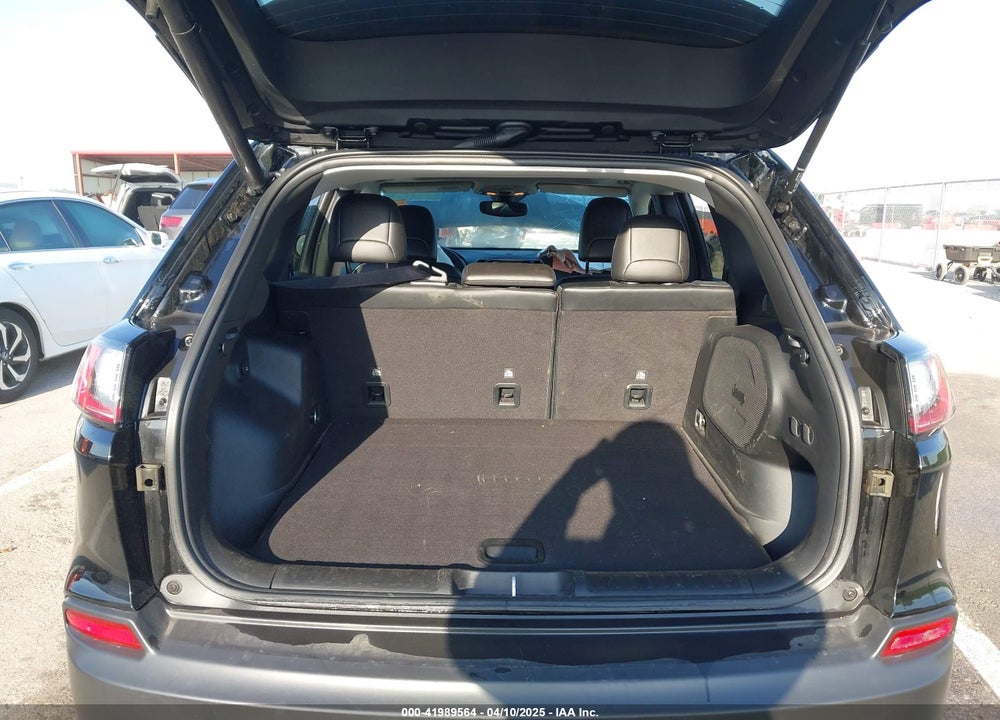 2022 JEEP CHEROKEE VIN: 1C4PJMDX1ND520783