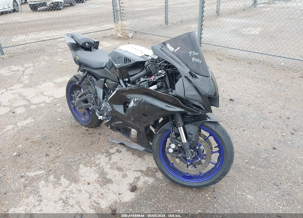 2024 YAMAHA YZFR7 VIN: JYARM38E7RA010041