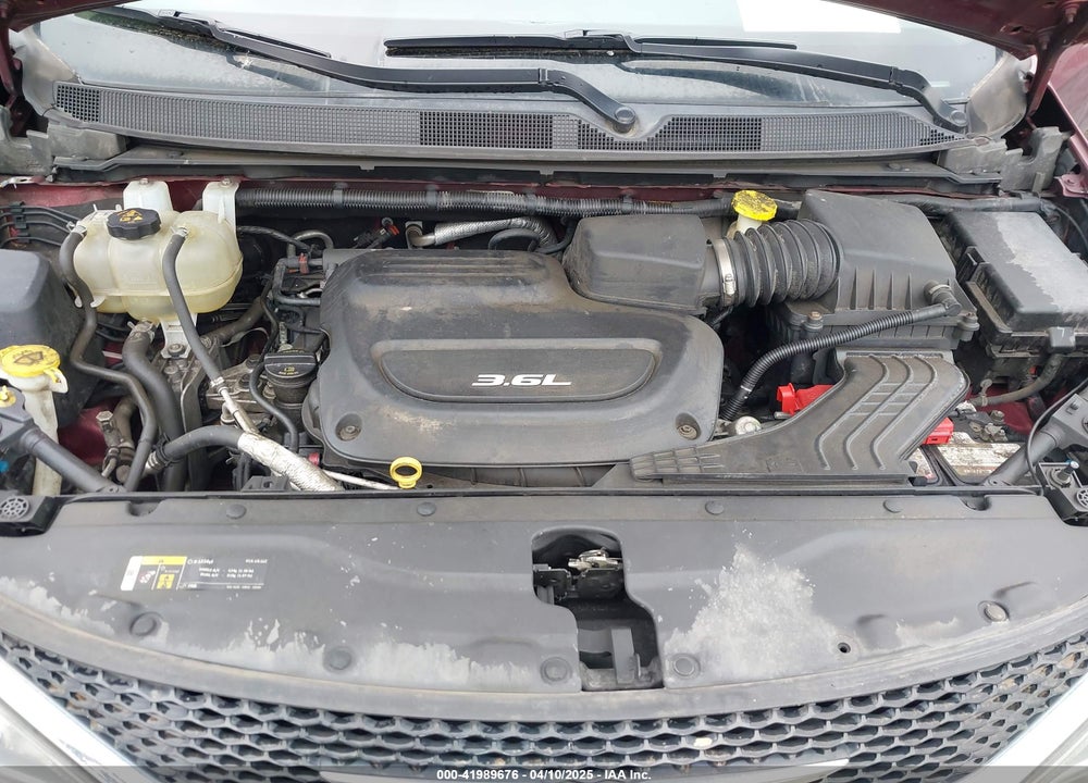 2018 CHRYSLER PACIFICA TOURING L VIN: 2C4RC1BG6JR204081