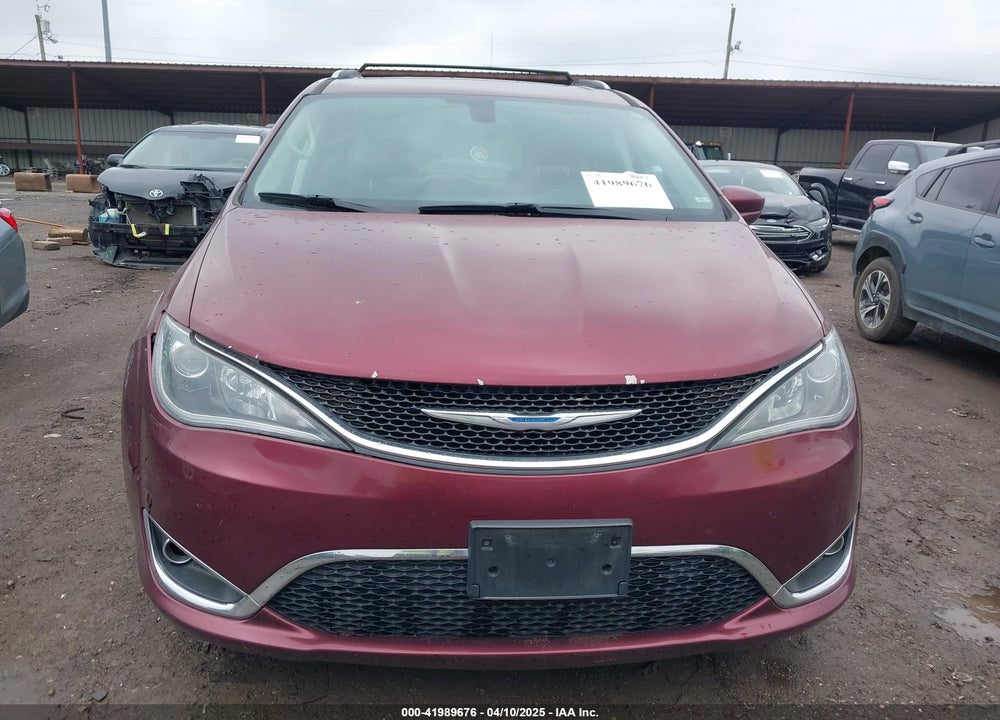 2018 CHRYSLER PACIFICA TOURING L VIN: 2C4RC1BG6JR204081