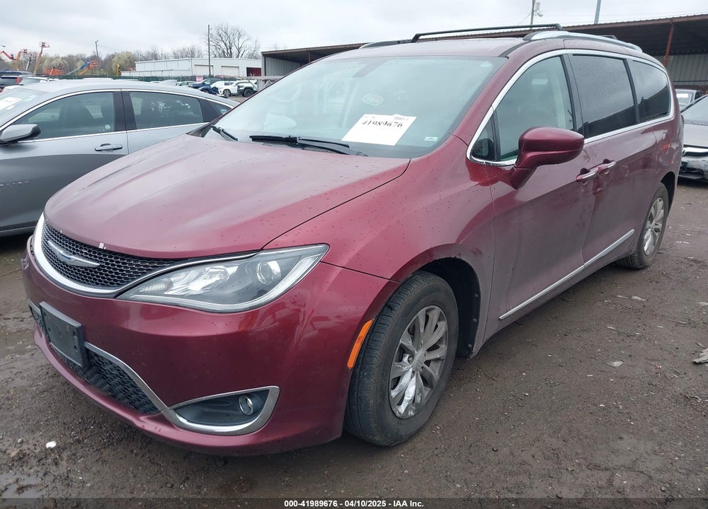 2018 CHRYSLER PACIFICA TOURING L VIN: 2C4RC1BG6JR204081