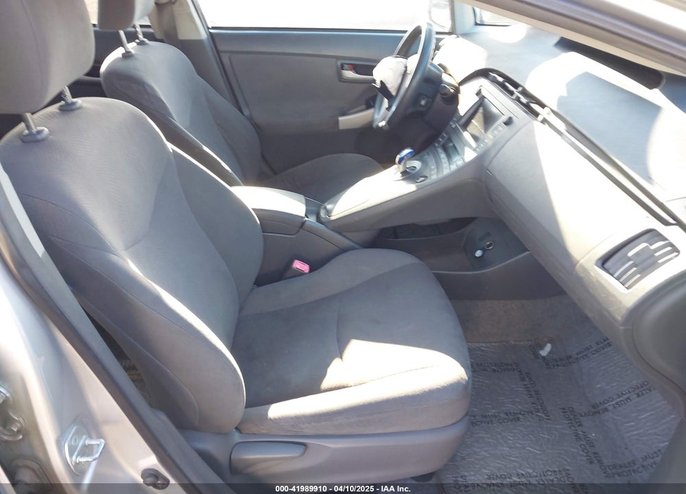 2011 TOYOTA PRIUS THREE VIN: JTDKN3DUXB5327309