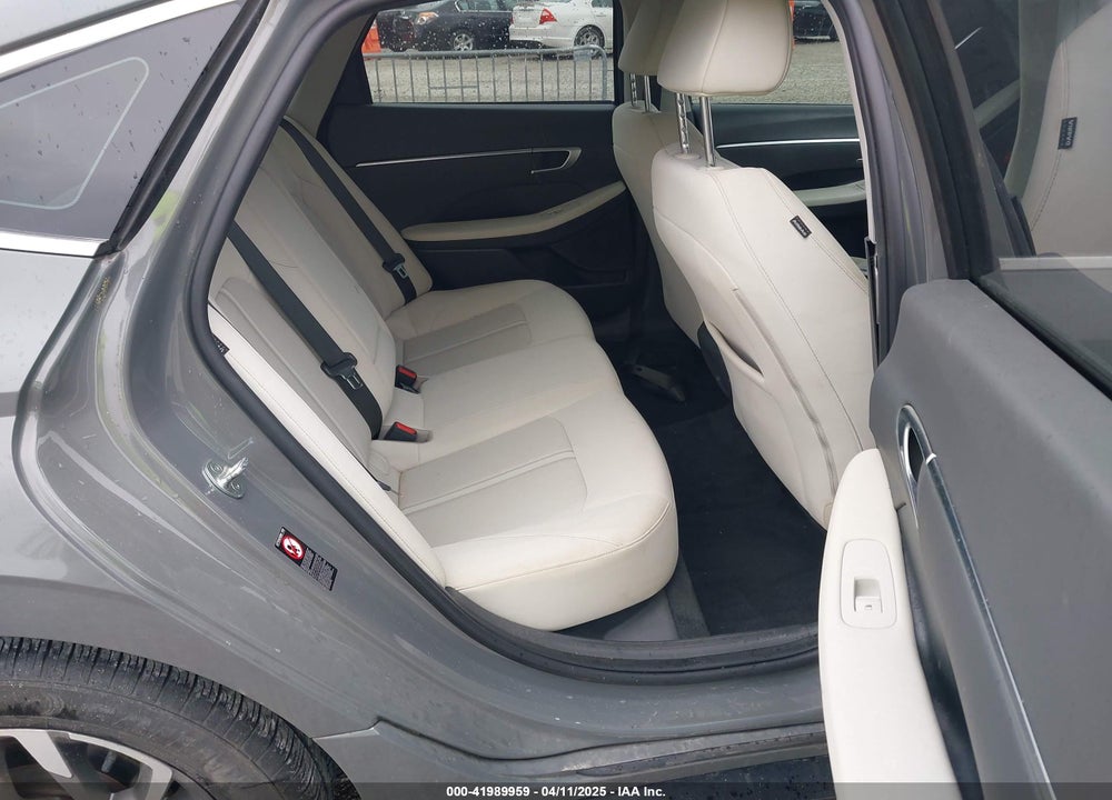 2022 HYUNDAI SONATA VIN: KMHL64JA9NA167805