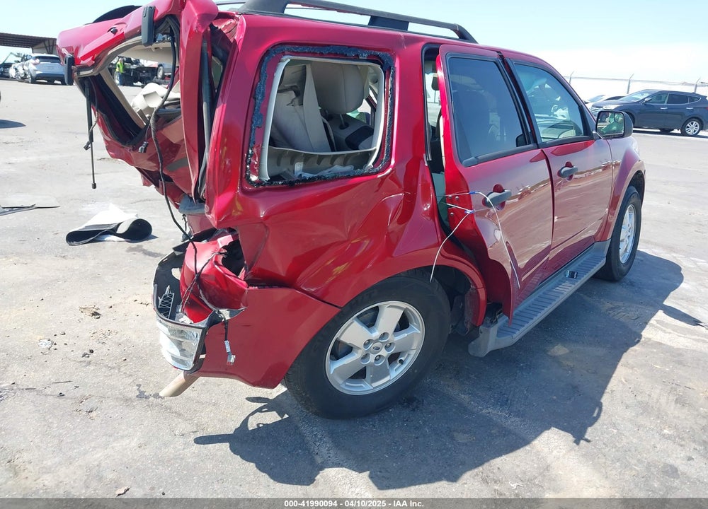 2010 FORD ESCAPE XLT VIN: 1FMCU0D75AKC30661