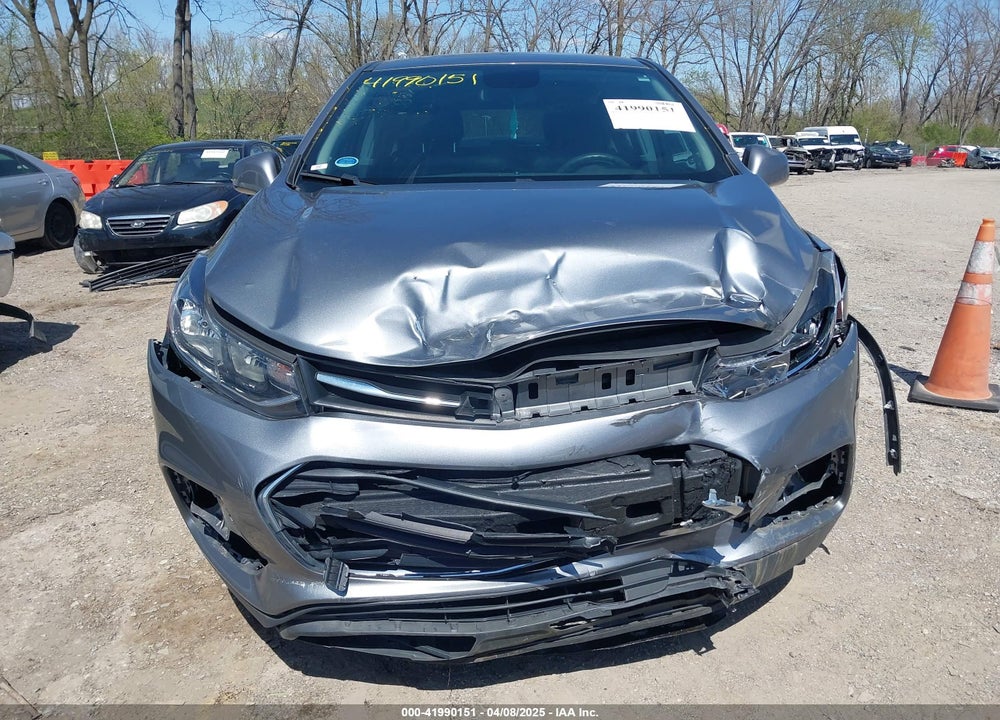 2020 CHEVROLET TRAX AWD LS VIN: 3GNCJNSB5LL157348