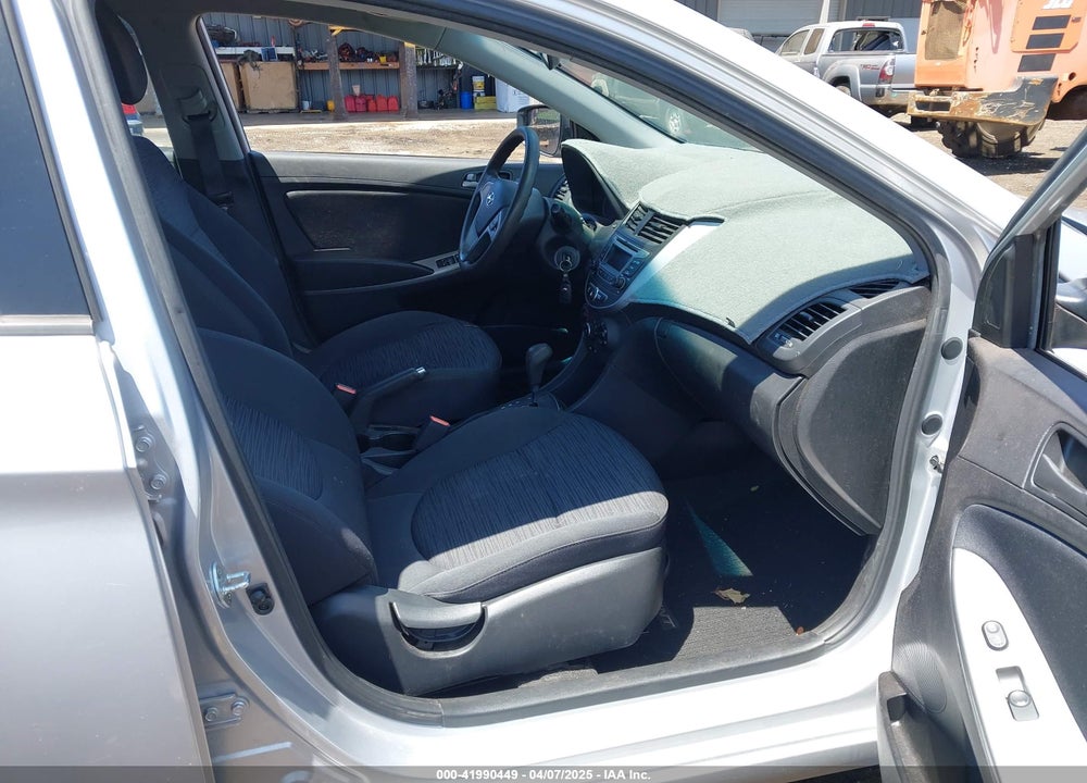 2016 HYUNDAI ACCENT VIN: KMHCT5AE8GU244022