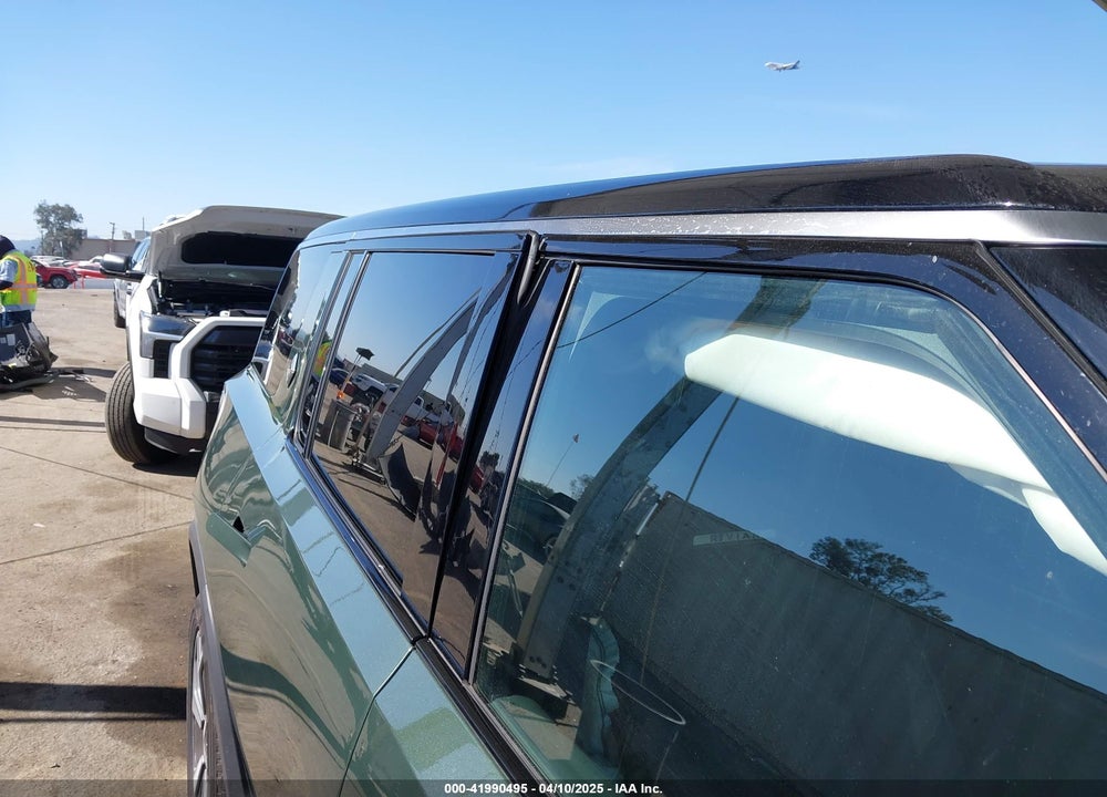 2023 RIVIAN R1S VIN: 7PDSGABA5PN009850