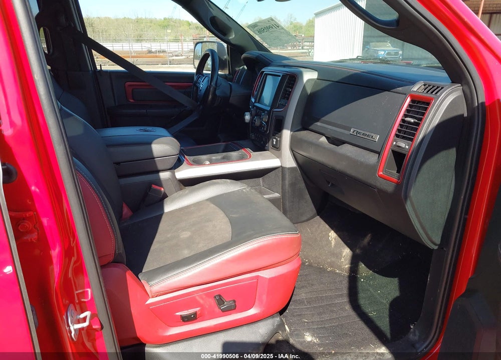 2017 RAM 1500 VIN: 1C6RR6YT5HS846999