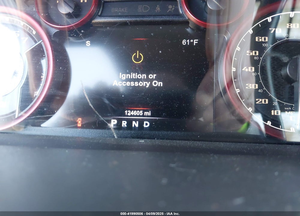 2017 RAM 1500 VIN: 1C6RR6YT5HS846999