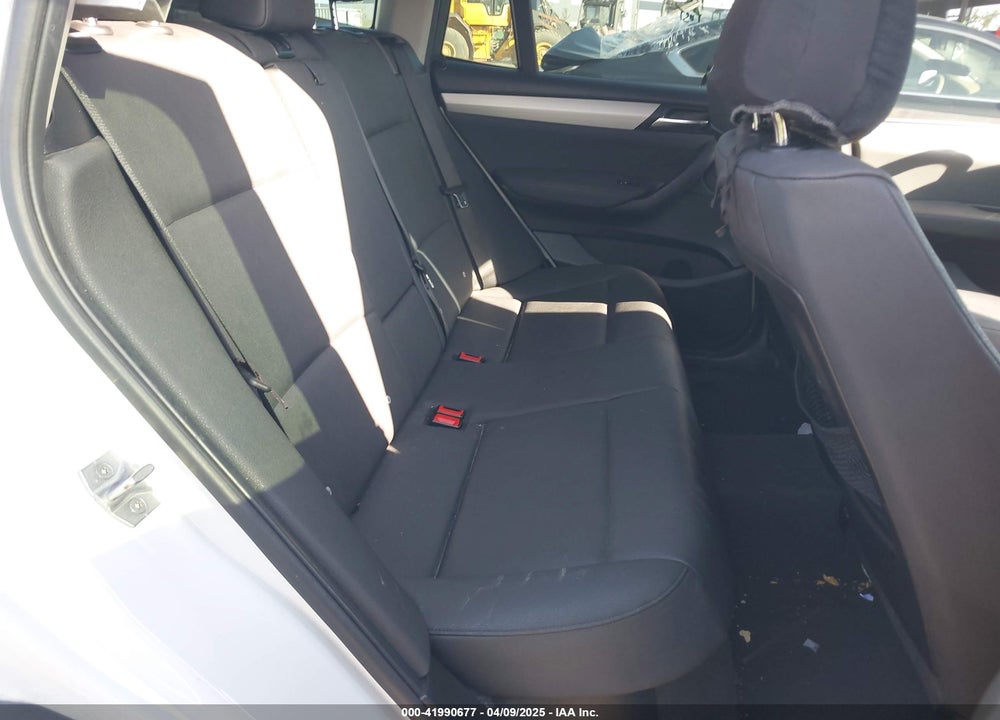 2017 BMW X3 VIN: 5UXWZ7C39H0V90529