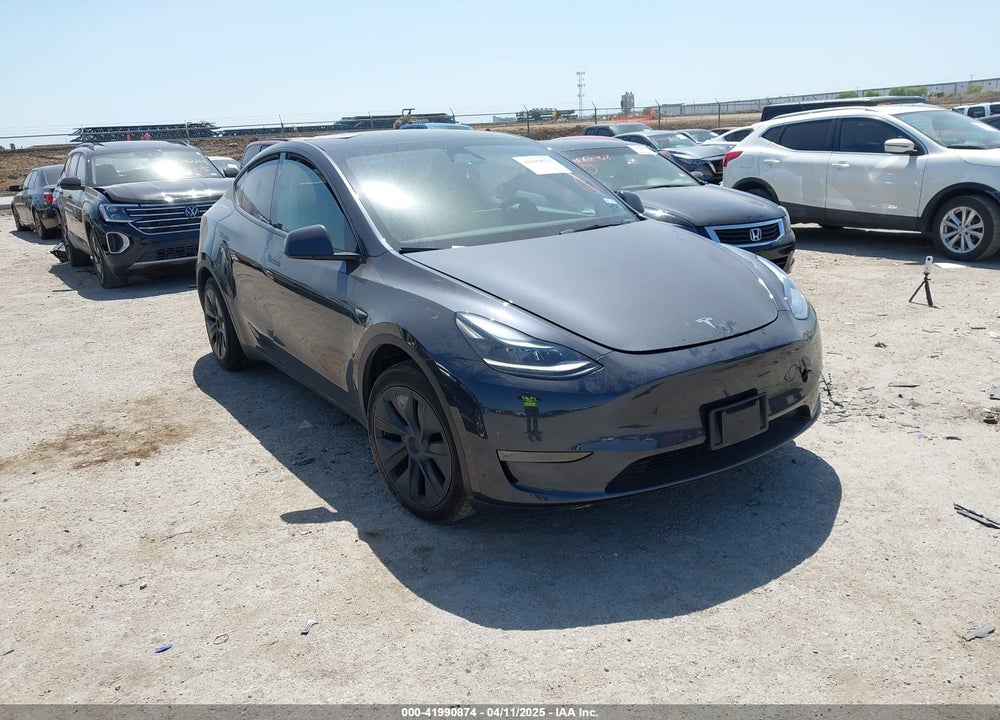 2024 TESLA MODEL Y LONG RANGE DUAL MOTOR ALL-WHEEL DRIVE VIN: 7SAYGDEEXRA304932