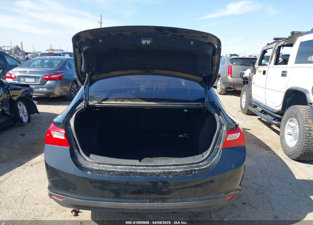 2018 CHEVROLET MALIBU LT VIN: 1G1ZD5STXJF232435