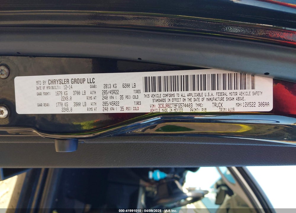 2015 RAM 1500 VIN: 3C6JR6CT9FG574403