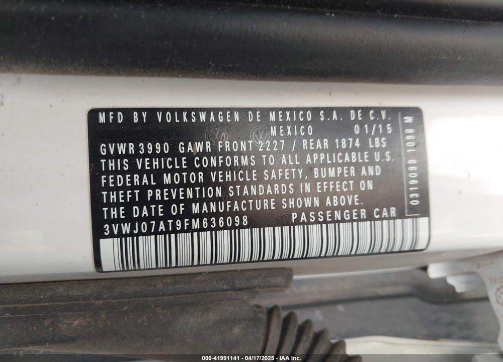 2015 VOLKSWAGEN BEETLE VIN: 3VWJ07AT9FM636098