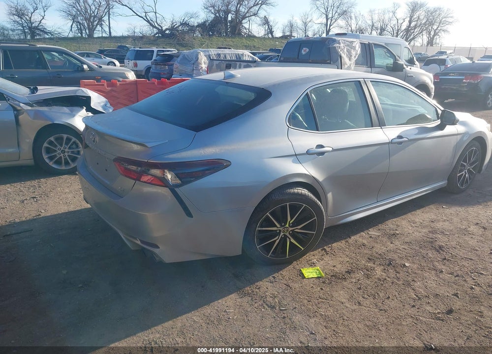 2021 TOYOTA CAMRY SE VIN: 4T1G11AK1MU447500