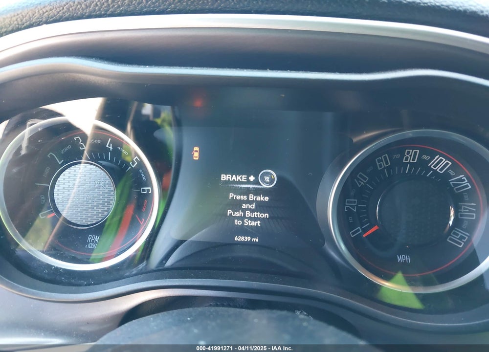 2019 DODGE CHALLENGER SXT VIN: 2C3CDZAG5KH669191