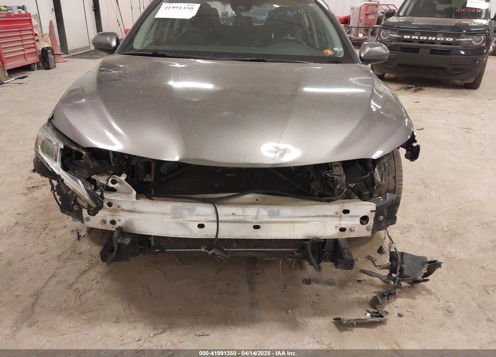 2020 TOYOTA CAMRY VIN: 4T1G11AK1LU941595
