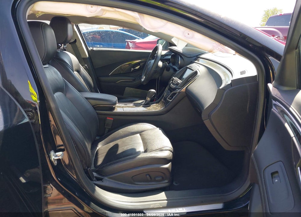 2016 BUICK LACROSSE VIN: 1G4GB5G39GF271034