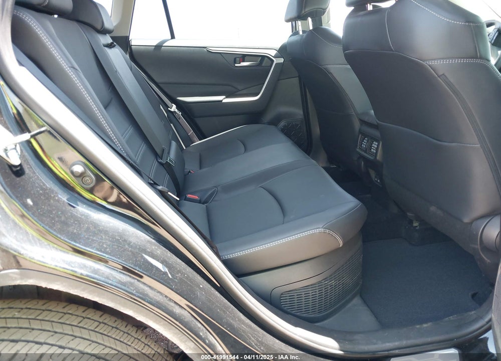 2024 TOYOTA RAV4 HYBRID VIN: JTMB6RFV3RD139222