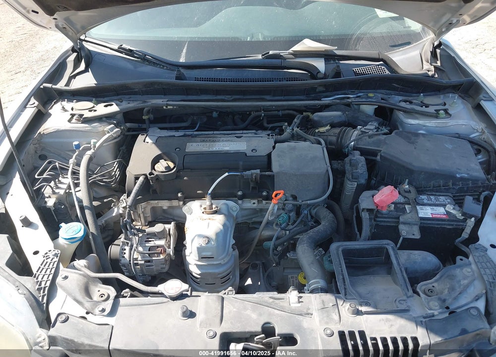 2014 HONDA ACCORD VIN: 1HGCT1B76EA007042